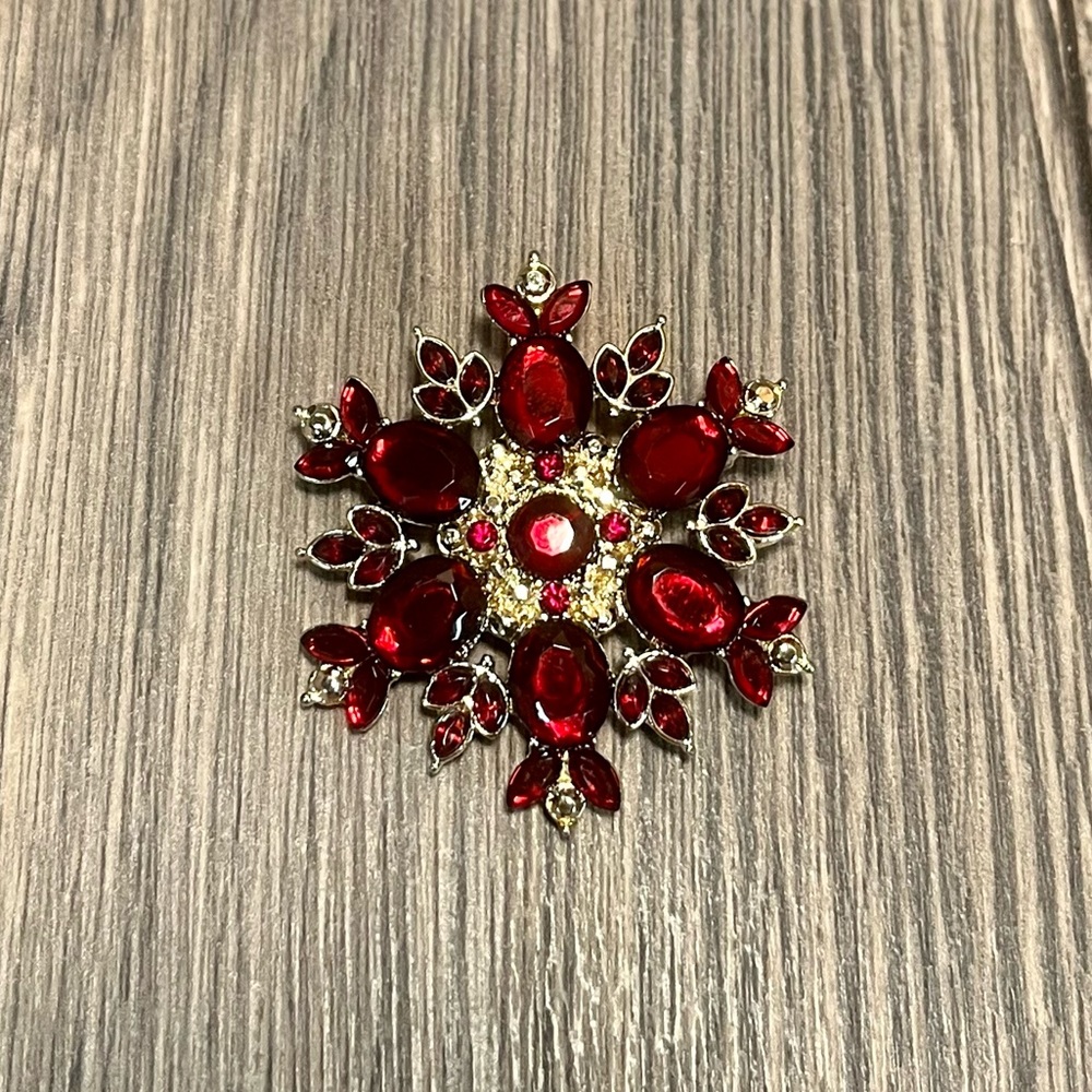 Vintage Brooch